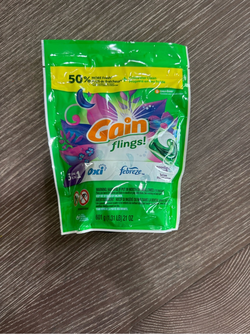 NWT Gain Flings! Laundry Detergent Pacs 31 count